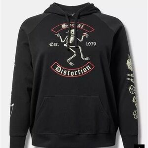 Super cute and comfortable sweater!